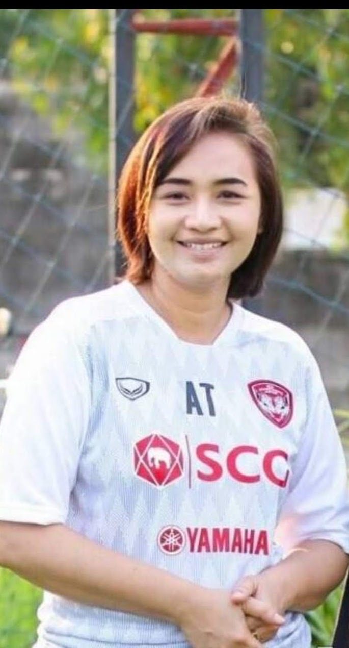 ผู้ร่วมก่อตั้ง — นักกายภาพบำบัด